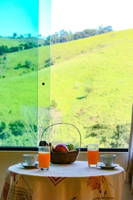 Recanto Dos Beija Flores, Chale Lantana C Monte Alegre do Sul Eksteriør bilde